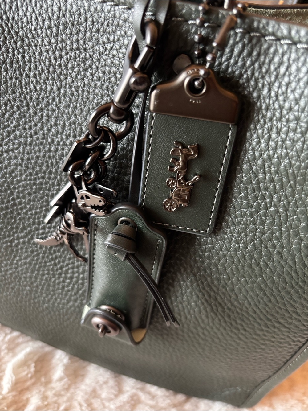 Coach Rogue 30 in Dark Green/Gunmetal